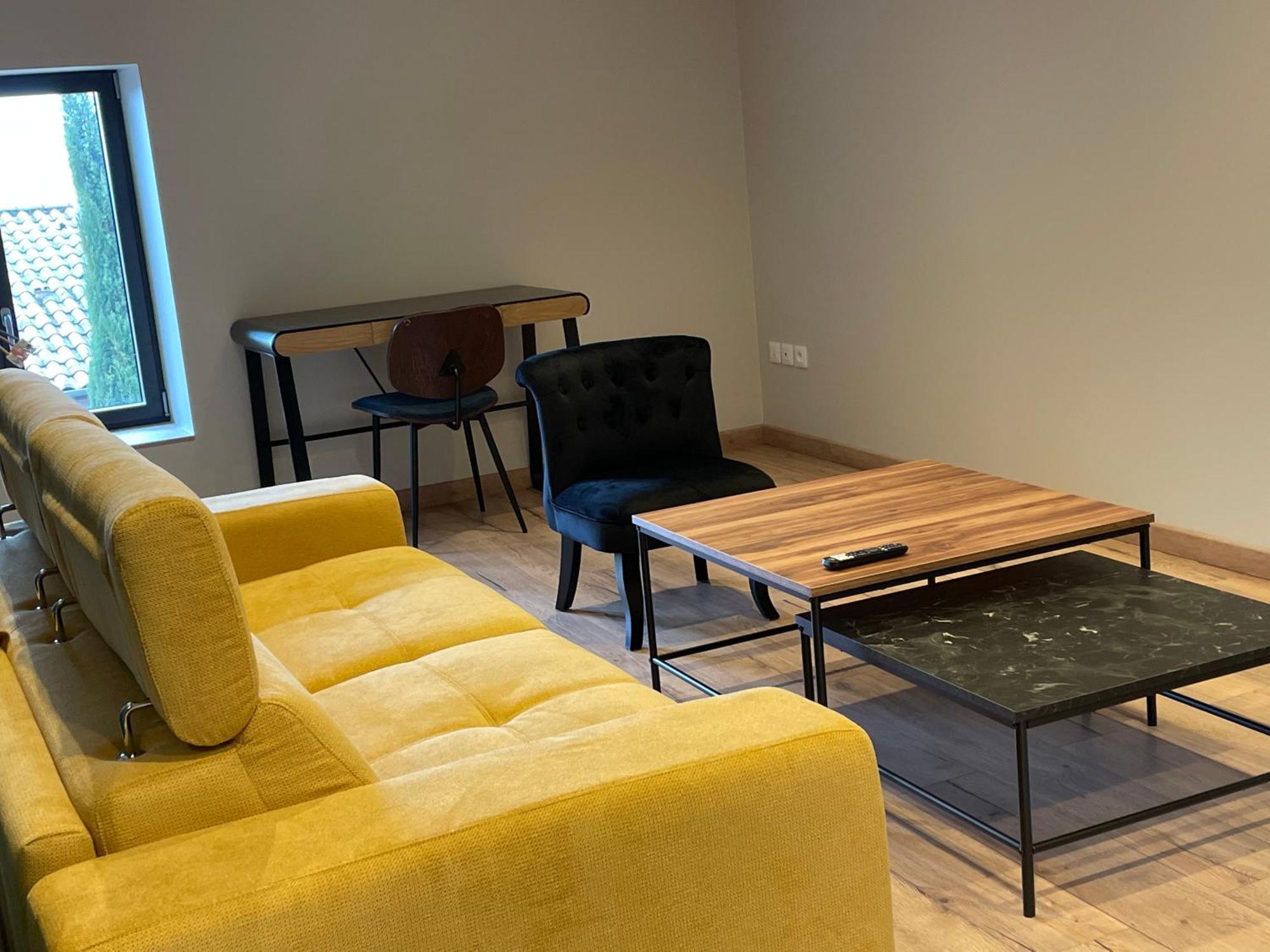 Au Petit Bonheur Chez Bambina Hotell Leynes Eksteriør bilde